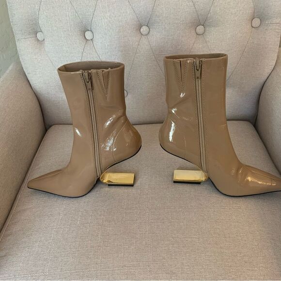 Jeffrey Campbell Compass Tan Patent and Gold Heel Pointed Toe Boots Size 5 - Picture 1 of 10